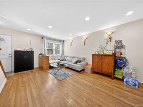 69-20 199th Street, Fresh Meadows NY 11365