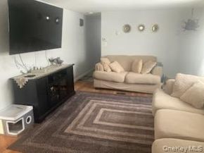 1661 Old Country Road 251, Riverhead NY 11901