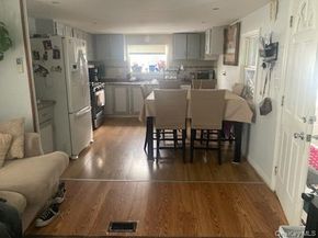 1661 Old Country Road 251, Riverhead NY 11901