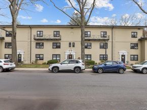 33 Manchester Road 2R, Eastchester NY 10709