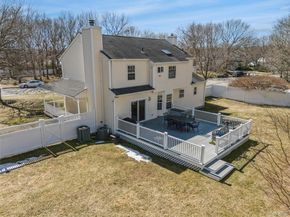 9 Village Drive, Medford NY 11763
