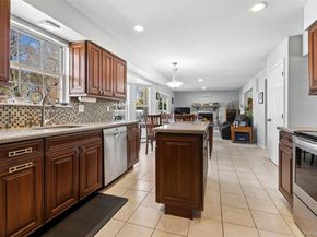 9 Village Drive, Medford NY 11763