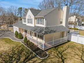 9 Village Drive, Medford NY 11763