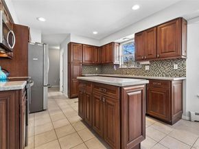 9 Village Drive, Medford NY 11763