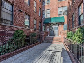 581 Academy Street GLE, New York (Manhattan) NY 10034