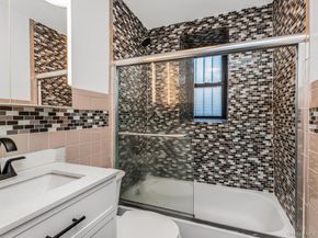 581 Academy Street GLE, New York (Manhattan) NY 10034