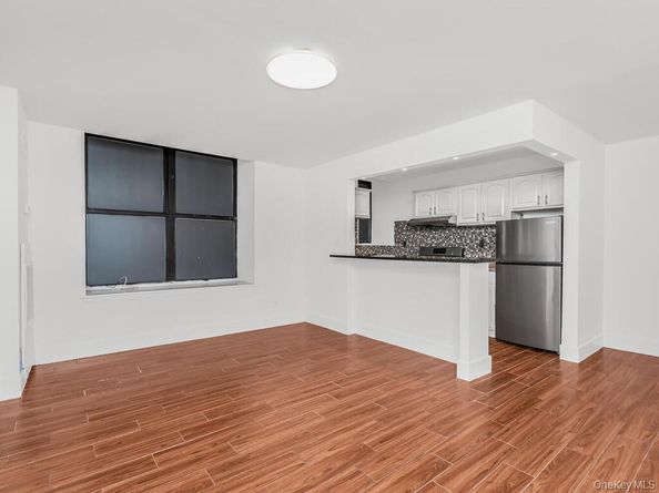 581 Academy Street GLE, New York (Manhattan) NY 10034