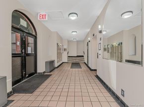 581 Academy Street GLE, New York (Manhattan) NY 10034