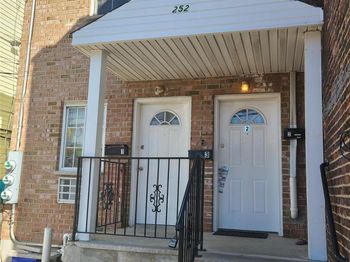 252 Soundview Avenue