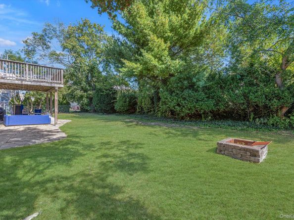149 Osceola Avenue, Deer Park NY 11729