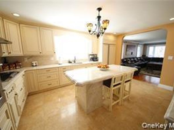 2032 Hobart Avenue, Bronx NY 10461