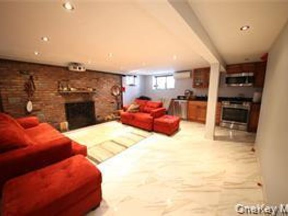 2032 Hobart Avenue, Bronx NY 10461