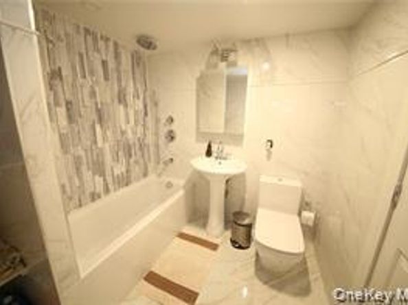 2032 Hobart Avenue, Bronx NY 10461