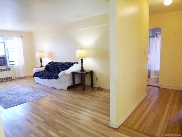 1 Fisher Drive 520, Mount Vernon NY 10552