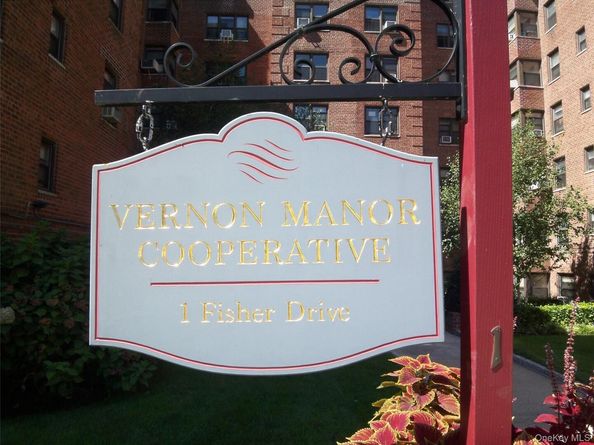 1 Fisher Drive 520, Mount Vernon NY 10552
