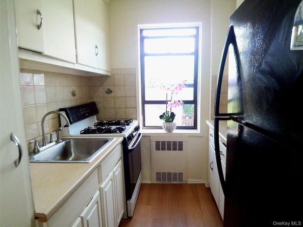 1 Fisher Drive 520, Mount Vernon NY 10552