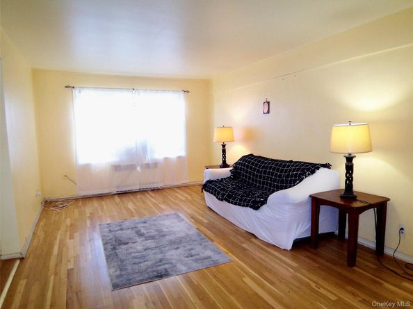 1 Fisher Drive 520, Mount Vernon NY 10552