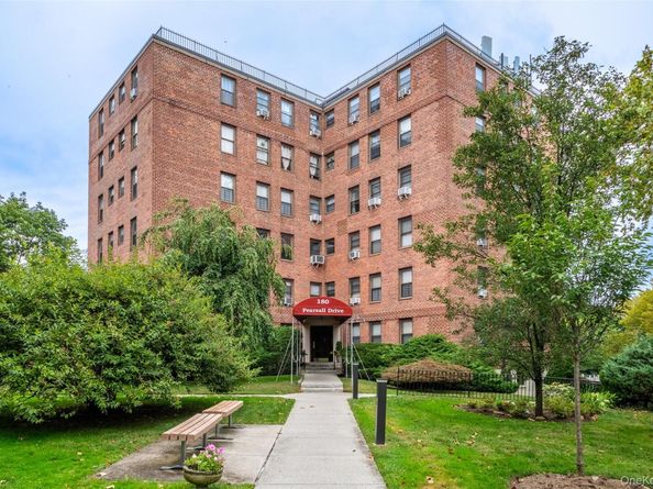 180 Pearsall Drive 6F, Mount Vernon NY 10552