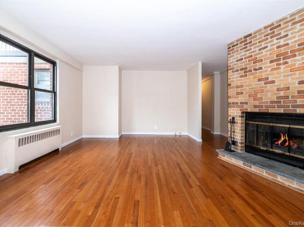 180 Pearsall Drive 6F, Mount Vernon NY 10552