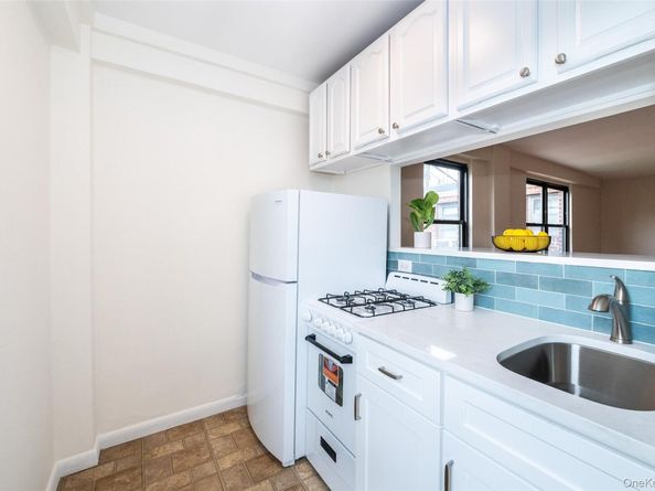 180 Pearsall Drive 6F, Mount Vernon NY 10552