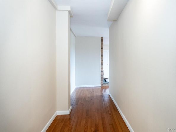 180 Pearsall Drive 6F, Mount Vernon NY 10552