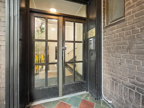 83-55 Woodhaven Boulevard 1A, Woodhaven NY 11421