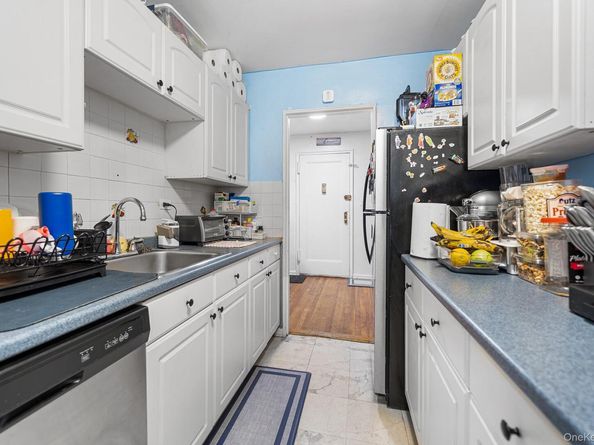 83-55 Woodhaven Boulevard 1A, Woodhaven NY 11421