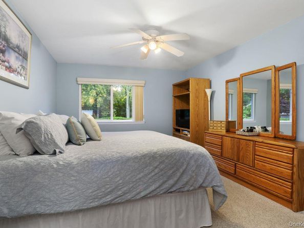 141 Flintlock Way B, Yorktown Heights NY 10598