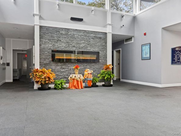 141 Flintlock Way B, Yorktown Heights NY 10598