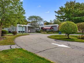 141 Flintlock Way B, Yorktown Heights NY 10598