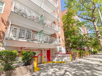 66-10 Thornton Place