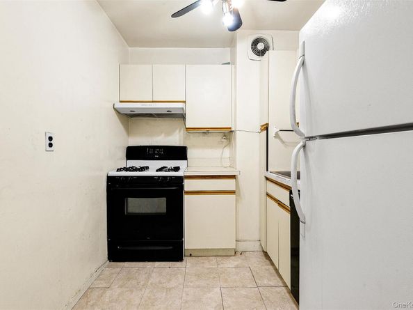 66-10 Thornton Place 2F, Rego Park NY 11374