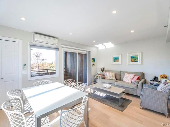 2004 Montauk Highway 2011, Amagansett NY 11930