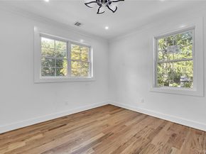 1130 Carlls Straight Path, Dix Hills NY 11746