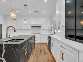 1130 Carlls Straight Path, Dix Hills NY 11746