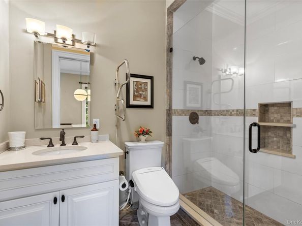 2 Heathcote Drive, Chappaqua NY 10549