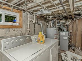 90 Jackson Road, Valley Stream NY 11581