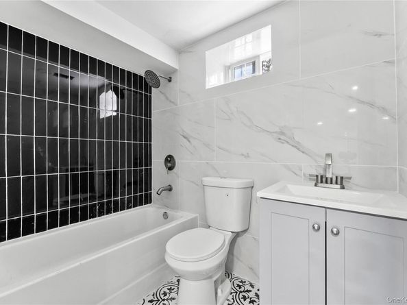 311 Lyon Street, Valley Stream NY 11580