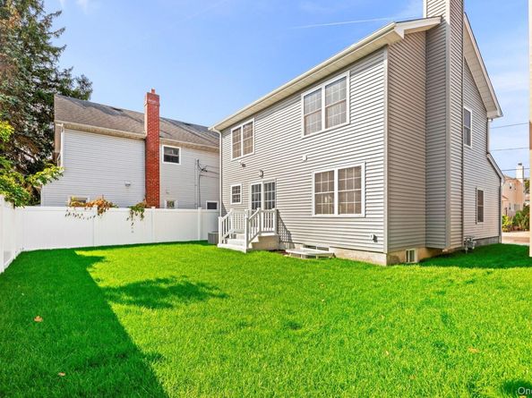 87 Beechwood Avenue, Roosevelt NY 11575