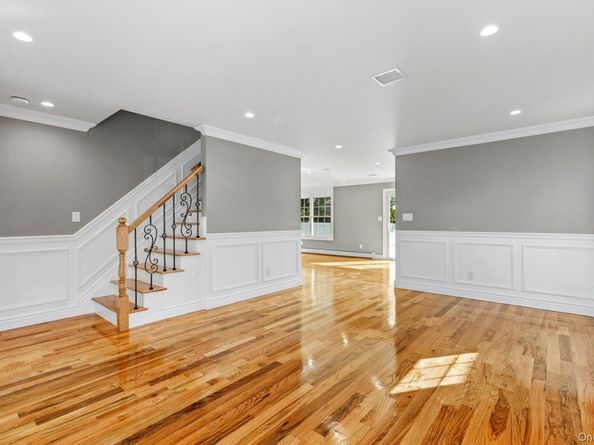 87 Beechwood Avenue, Roosevelt NY 11575