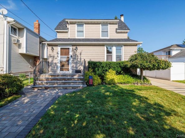 2989 Grand Boulevard, Baldwin NY 11510