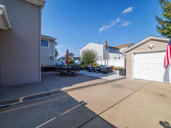 2989 Grand Boulevard, Baldwin NY 11510