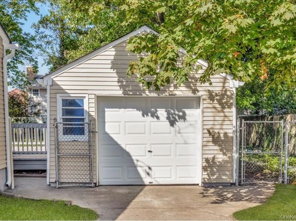 57 W 6th Street, Patchogue NY 11772