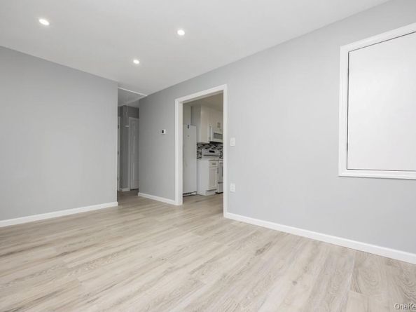 57 W 6th Street, Patchogue NY 11772