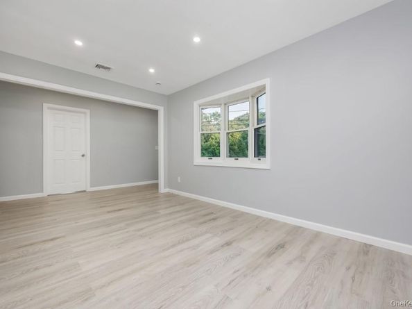 57 W 6th Street, Patchogue NY 11772