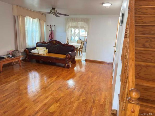 62-01 Douglaston Parkway 1, Little Neck NY 11362