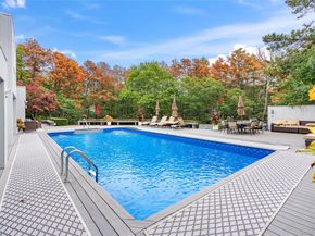 9 Peacock Path, East Quogue NY 11942