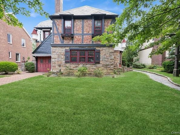 29-37 168 Street, Flushing NY 11358