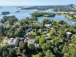 63 Premium Point, New Rochelle NY 10801