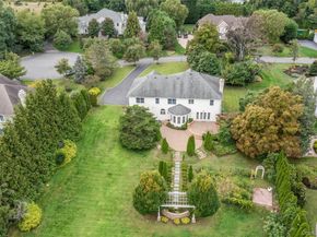 10 Rolling Meadow Lane, Northport NY 11768